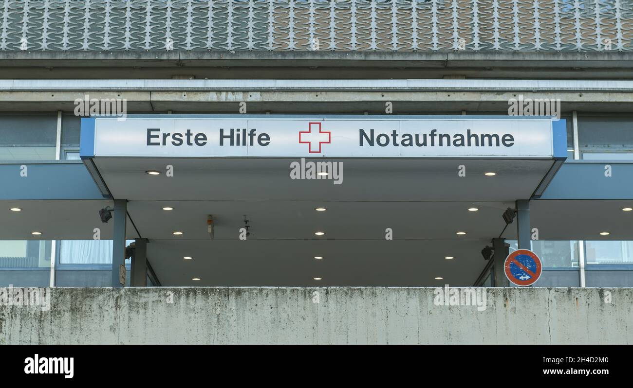 Notaufnahme, Erste Hilfe, Krankenhaus ´Benjamin Franklin`, Hindenburgdamm, Steglitz, Berlin, Deutschland Stock Photo